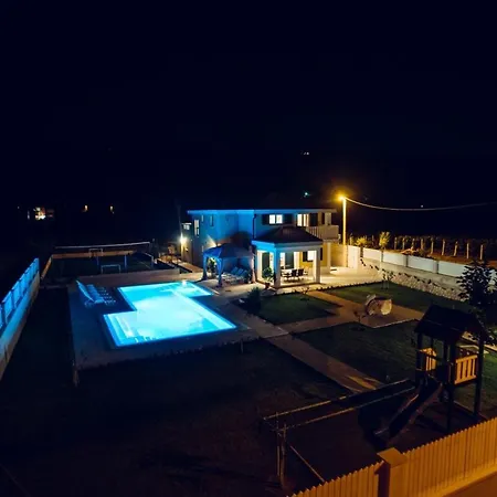 Petra Holiday home *